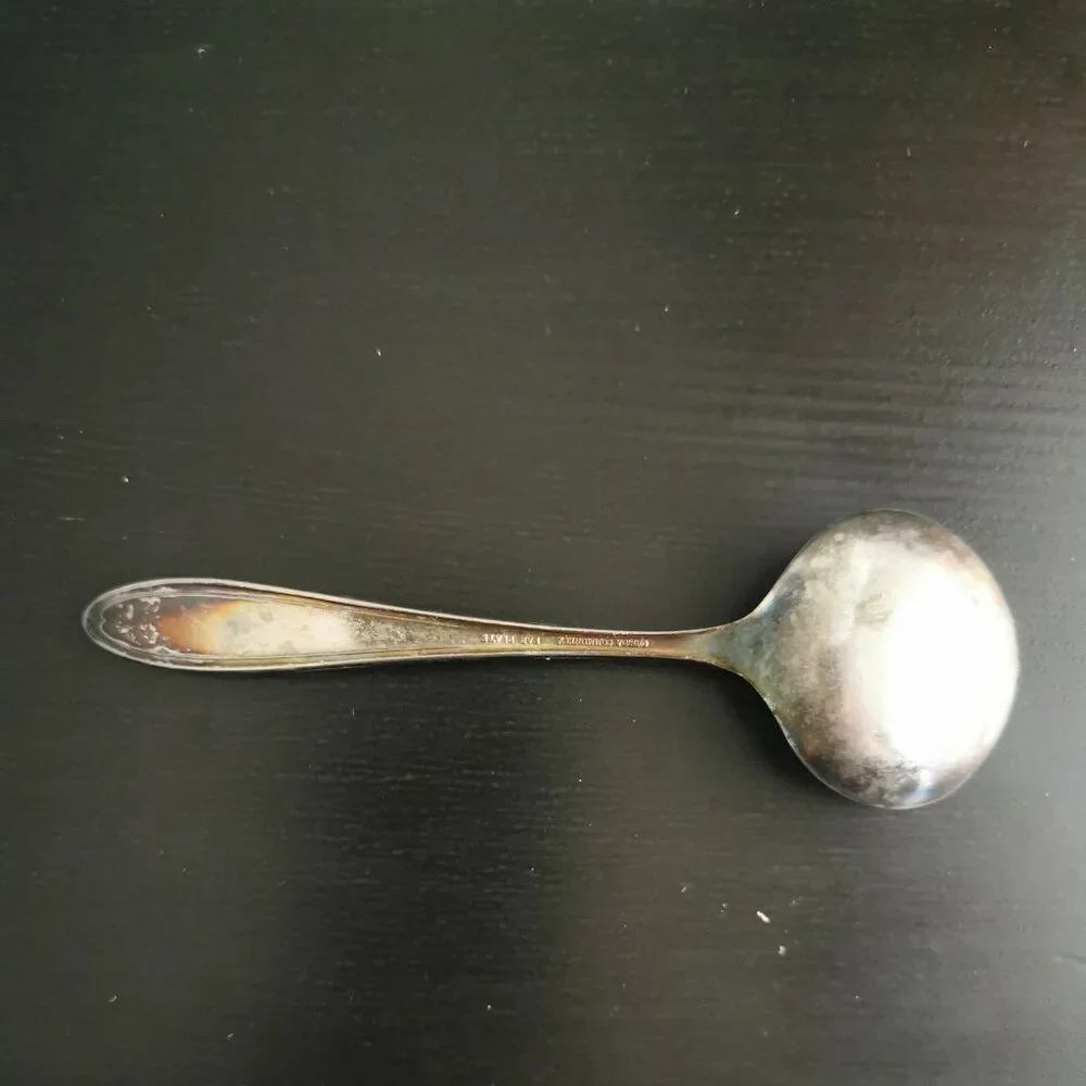 VTG‎ Oneida Community Par Plate Soup Spoon Silverplate Flatware 4.75